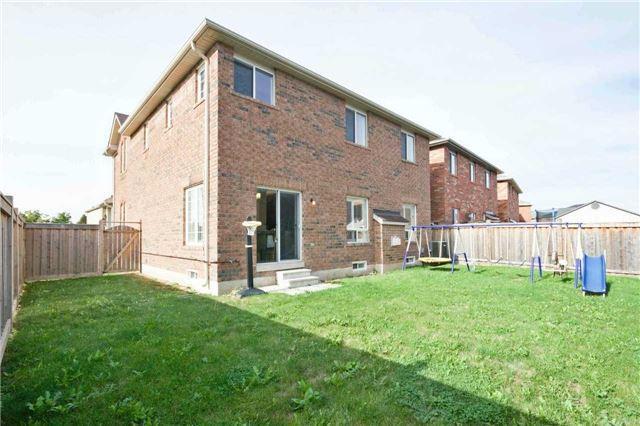 41 Abbotsbury Dr, House detached with 4 bedrooms, 4 bathrooms and 4 parking in Brampton ON | Image 20