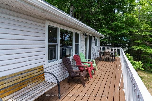 1060 Hammond Rd W, House detached with 3 bedrooms, 2 bathrooms and 6 parking in Lake of Bays ON | Image 11