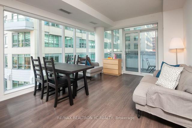 313 - 98 Lillian St, Condo with 2 bedrooms, 1 bathrooms and 0 parking in Toronto ON | Image 15