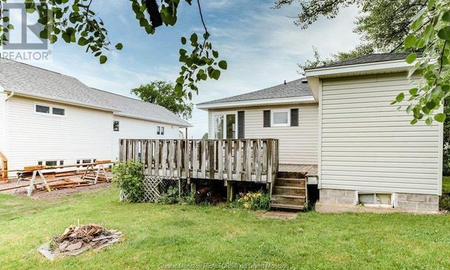 24 Jarvis, House detached with 3 bedrooms, 1 bathrooms and null parking in Shediac P NB | Image 4