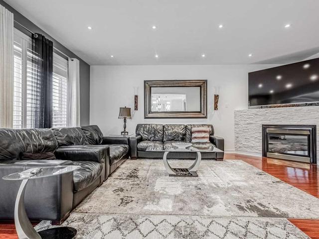 67 Blazing Star Dr, House detached with 4 bedrooms, 6 bathrooms and 6 parking in Brampton ON | Image 14