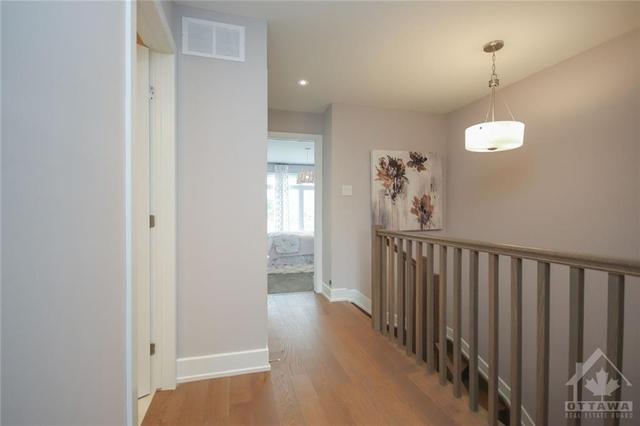 182 Overberg Way, Townhouse with 3 bedrooms, 4 bathrooms and 2 parking in Ottawa ON | Image 15