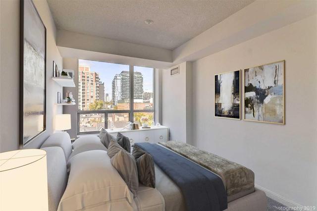 803 - 109 Front St E, Condo with 2 bedrooms, 2 bathrooms and 1 parking in Toronto ON | Image 7