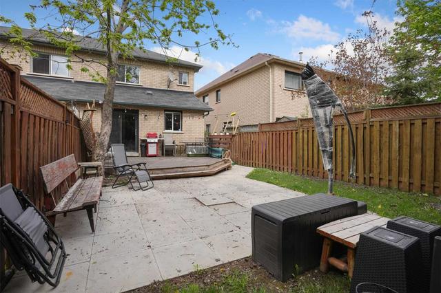 108 October Lane, House semidetached with 3 bedrooms, 3 bathrooms and 3 parking in Aurora ON | Image 37