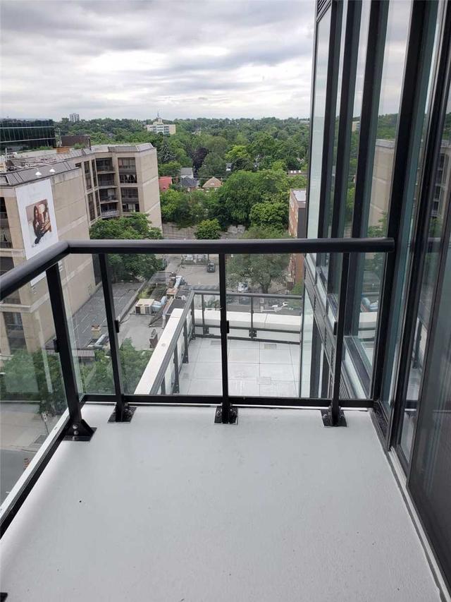 809 - 1 Belsize Dr, Condo with 2 bedrooms, 2 bathrooms and 1 parking in Toronto ON | Image 8