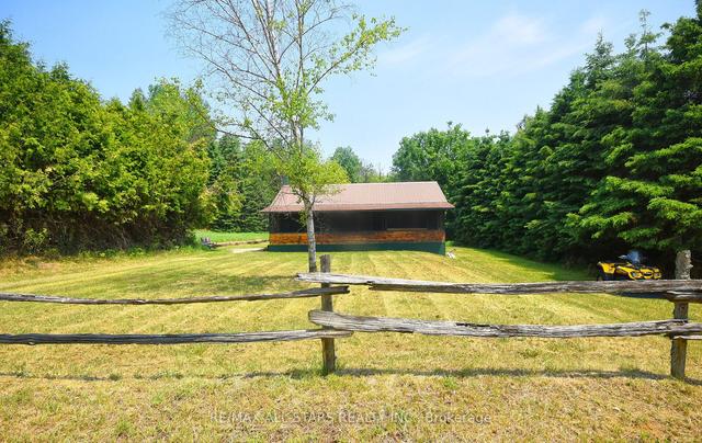 146 Rusaw Rd, House detached with 2 bedrooms, 1 bathrooms and 11 parking in North Kawartha ON | Image 31