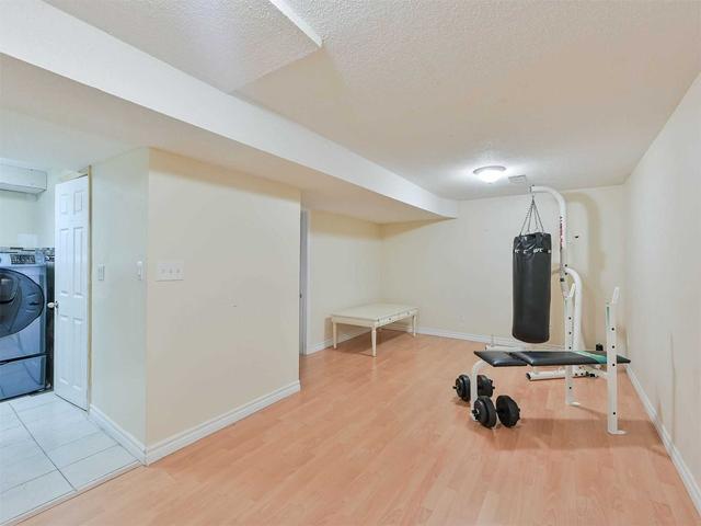 24 Lancewood Cres, Townhouse with 3 bedrooms, 4 bathrooms and 2 parking in Brampton ON | Image 29