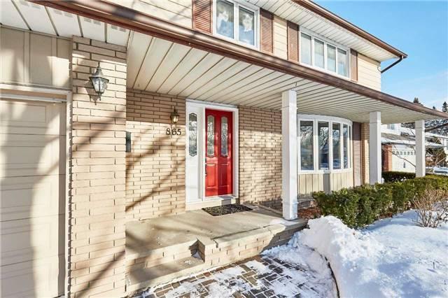 865 Juniper St, House detached with 3 bedrooms, 2 bathrooms and 4 parking in Oshawa ON | Image 2