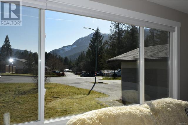 630 Dogwood Dr, House detached with 4 bedrooms, 2 bathrooms and 2 parking in Gold River BC | Image 10