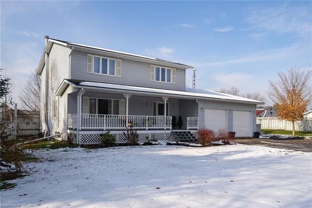 281 Corey Street, House detached with 4 bedrooms, 3 bathrooms and null parking in Prince Edward County ON | Card Image