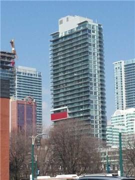 1001 - 375 King St W, Condo with 0 bedrooms, 1 bathrooms and null parking in Toronto ON | Image 3