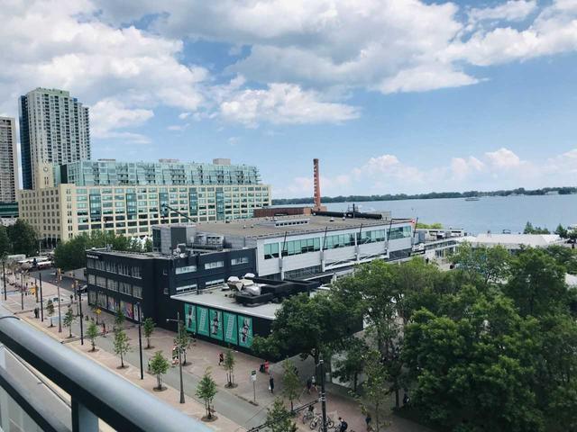826 - 230 Queens Quay Way, Condo with 1 bedrooms, 1 bathrooms and 0 parking in Toronto ON | Image 2