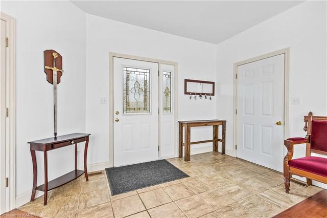 1039 Lloyd Lane, House detached with 3 bedrooms, 2 bathrooms and 8 parking in South Frontenac ON | Image 43