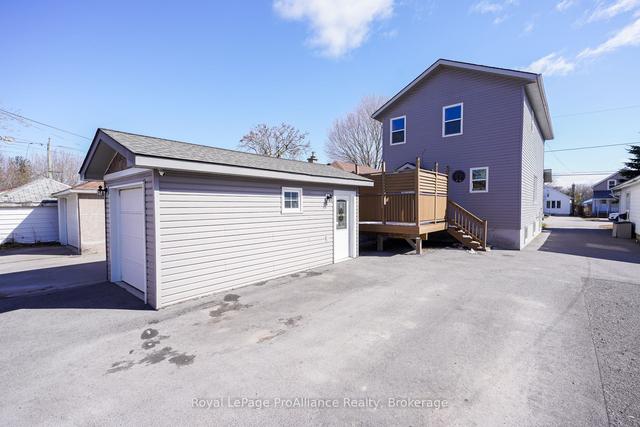736 Victoria Cres, House detached with 3 bedrooms, 3 bathrooms and 4 parking in Kingston ON | Image 38