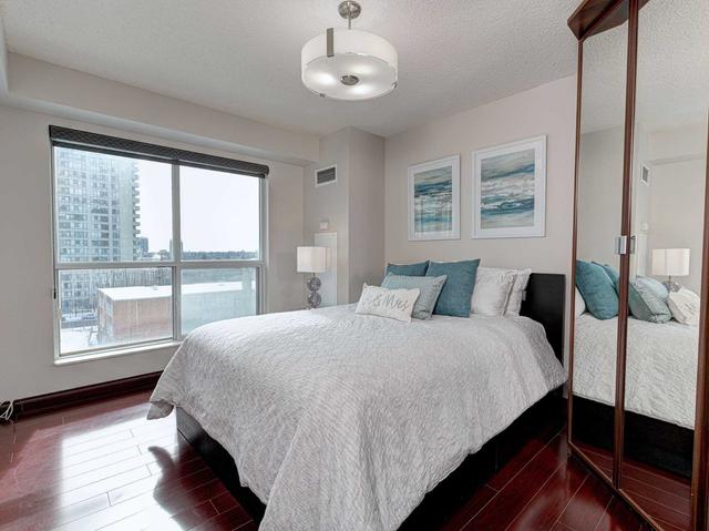 703 - 23 Lorraine Dr, Condo with 3 bedrooms, 2 bathrooms and 1 parking in Toronto ON | Image 22