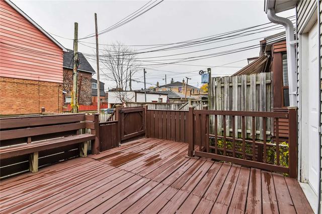1534 Dufferin St, House semidetached with 3 bedrooms, 3 bathrooms and 2 parking in Toronto ON | Image 6