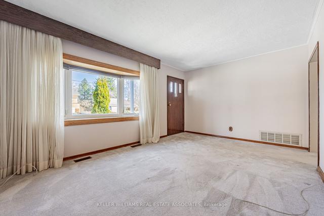 1578 Kenmuir Ave, House detached with 2 bedrooms, 2 bathrooms and 5 parking in Mississauga ON | Image 24