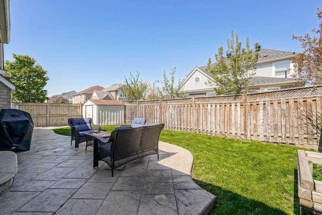 1 Lever Gate, House detached with 3 bedrooms, 3 bathrooms and 6 parking in Brampton ON | Image 32