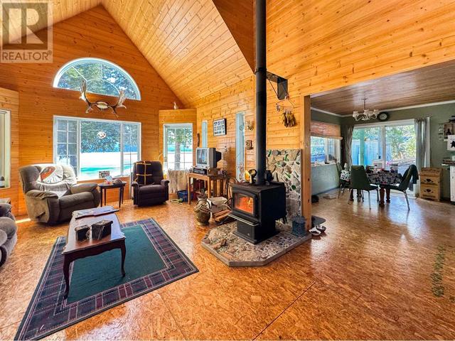 2874 Squirrel Point, House detached with 4 bedrooms, 1 bathrooms and null parking in Kitimat Stikine C (Part 1) BC | Image 9