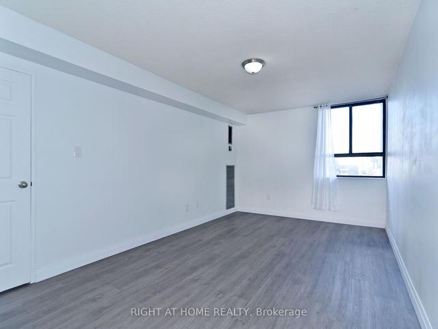 706 - 121 Trudelle St, Condo with 3 bedrooms, 2 bathrooms and 2 parking in Toronto ON | Image 11