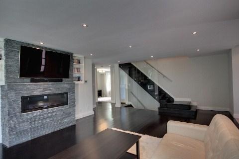 2106 Grange Dr, House detached with 5 bedrooms, 4 bathrooms and 6 parking in Mississauga ON | Image 12