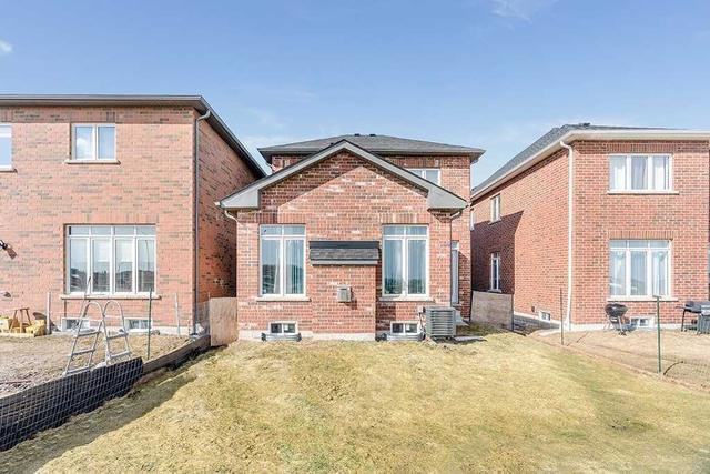 1449 Tomkins Rd, House detached with 3 bedrooms, 3 bathrooms and 1 parking in Innisfil ON | Image 2