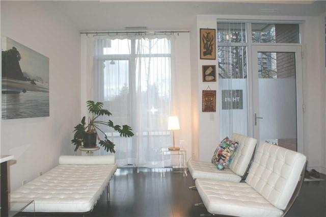 th01 - 5162 Yonge St, Townhouse with 2 bedrooms, 4 bathrooms and 1 parking in Toronto ON | Image 3