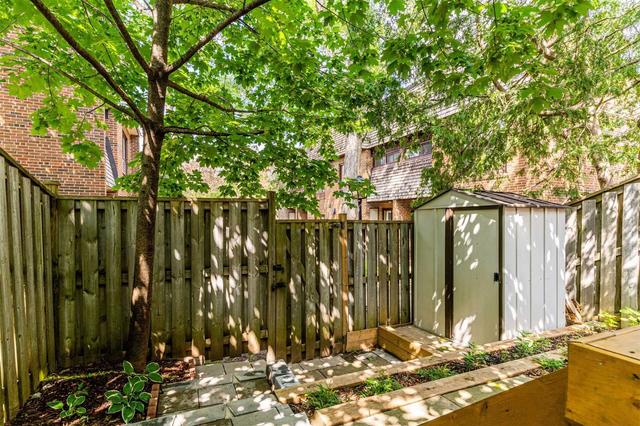 4 - 80 Castlebury Cres, Townhouse with 3 bedrooms, 2 bathrooms and 2 parking in Toronto ON | Image 29