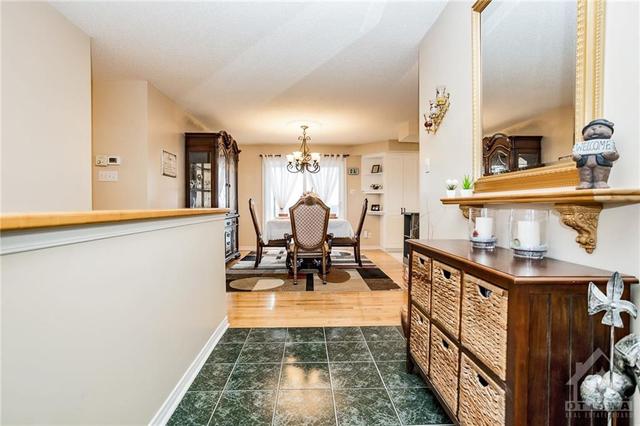 3372 Canaan Road, House detached with 3 bedrooms, 2 bathrooms and 12 parking in Ottawa ON | Image 2