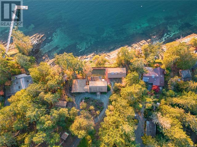 2860 Southey Point Rd, House detached with 5 bedrooms, 4 bathrooms and 8 parking in Saltspring Island BC | Image 12