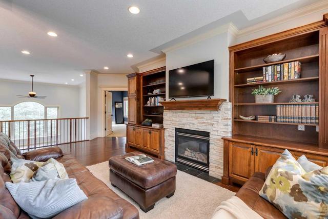 72 Discovery Valley Cove Sw, Home with 5 bedrooms, 5 bathrooms and 4 parking in Calgary AB | Image 26