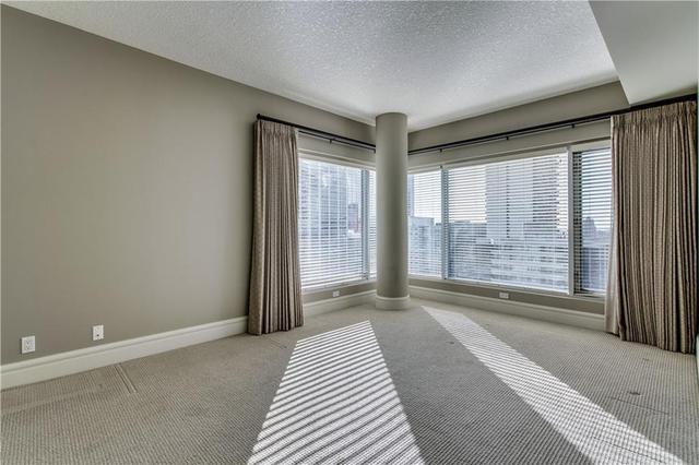2308 - 920 5 Avenue Sw, Condo with 3 bedrooms, 2 bathrooms and 2 parking in Calgary AB | Image 15