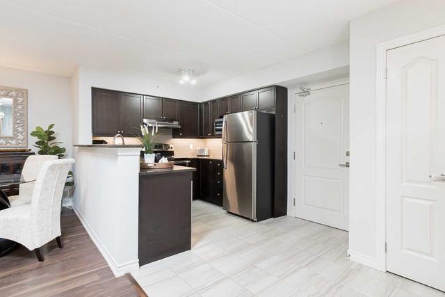 205 - 1460 Main St E, Condo with 2 bedrooms, 2 bathrooms and 1 parking in Milton ON | Image 16