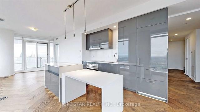 6704 - 1 Bloor St E, Condo with 2 bedrooms, 2 bathrooms and 1 parking in Toronto ON | Image 40