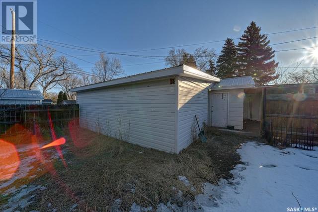 822 Grandview Street W, House detached with 5 bedrooms, 2 bathrooms and null parking in Moose Jaw SK | Image 33