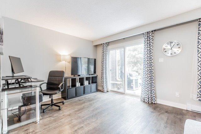 11 - 1456 Sixth Line, Townhouse with 3 bedrooms, 2 bathrooms and 1 parking in Oakville ON | Image 8