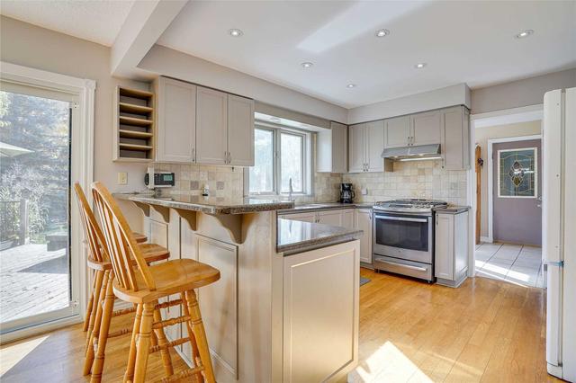 27 Ivan Ave, House detached with 4 bedrooms, 4 bathrooms and 10 parking in Caledon ON | Image 37