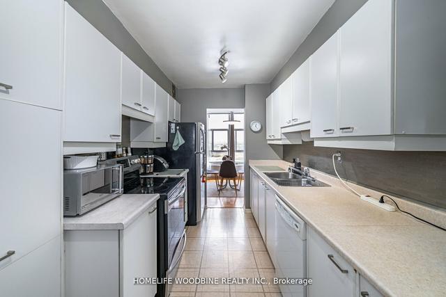 1009 - 44 Longbourne Dr, Condo with 3 bedrooms, 2 bathrooms and 2 parking in Toronto ON | Image 6