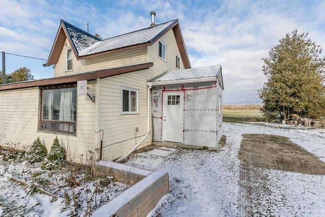 8408 Highway 89 Rd, House detached with 2 bedrooms, 1 bathrooms and 8 parking in Southgate ON | Image 32