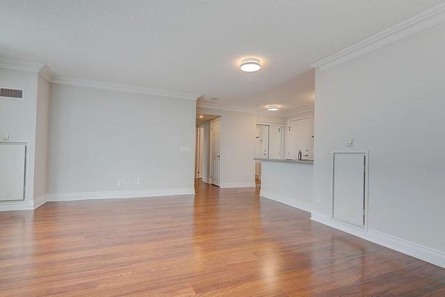 1306 - 15 Greenview Ave, Condo with 2 bedrooms, 2 bathrooms and 1 parking in Toronto ON | Image 3