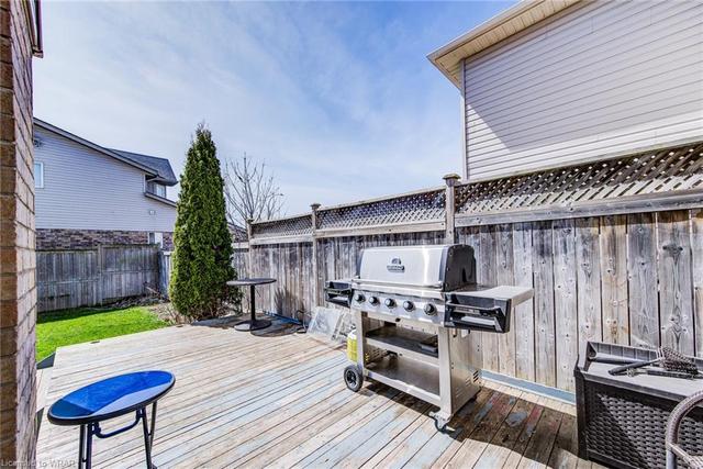 74 Fallowfield Drive, House semidetached with 4 bedrooms, 1 bathrooms and 2 parking in Kitchener ON | Image 31