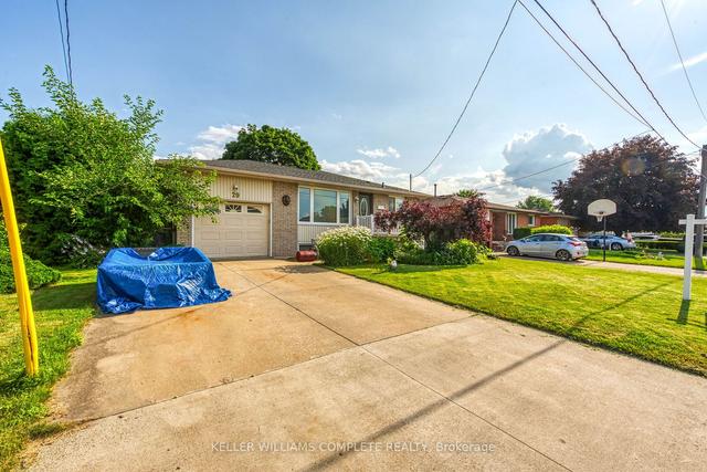 29 Rose Cres E, House detached with 3 bedrooms, 2 bathrooms and 3 parking in Hamilton ON | Image 35