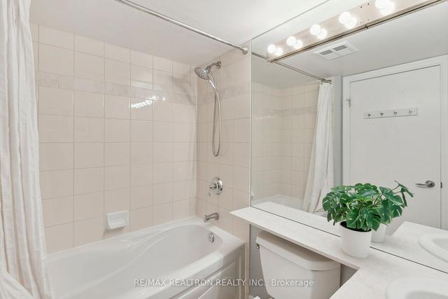 1107 - 300 Bloor St E, Condo with 2 bedrooms, 2 bathrooms and 1 parking in Toronto ON | Image 16