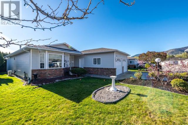 115 Heron Drive, House detached with 2 bedrooms, 2 bathrooms and 2 parking in Penticton 1 BC | Image 1