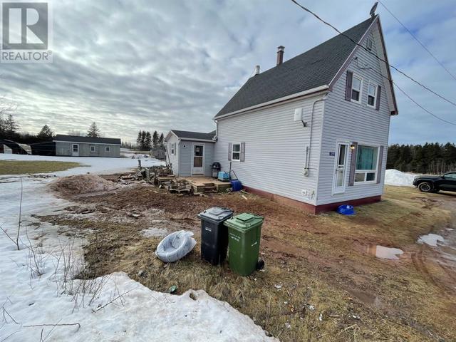 1219 St Charles Road, House detached with 4 bedrooms, 1 bathrooms and null parking in Souris FD PE | Image 2