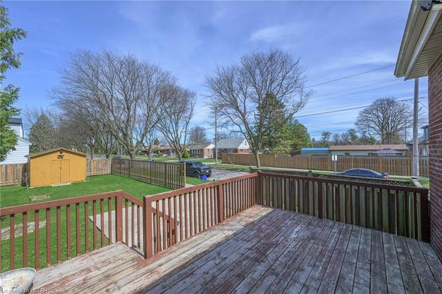 1626 Borden Street, House detached with 2 bedrooms, 1 bathrooms and 2 parking in London ON | Image 9