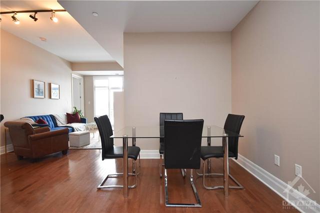 305 - 950 Marguerite Avenue, Condo with 2 bedrooms, 2 bathrooms and 1 parking in Ottawa ON | Image 5