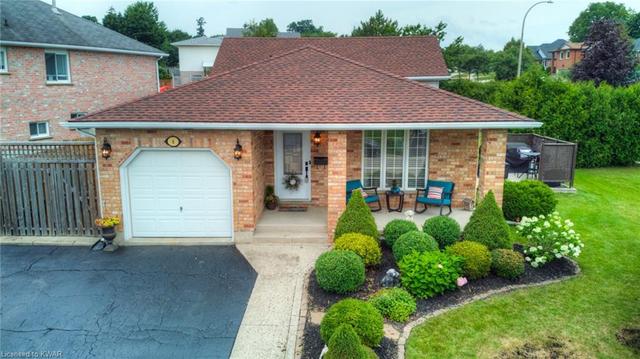 6 Oliver Court, House detached with 4 bedrooms, 2 bathrooms and 2 parking in Kitchener ON | Image 44