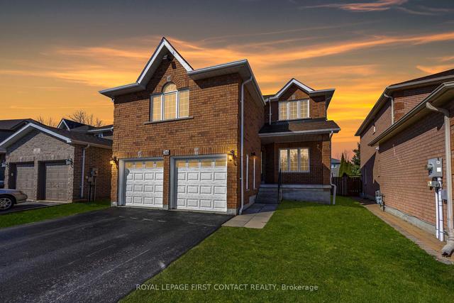 36 Batteaux St, House detached with 4 bedrooms, 3 bathrooms and 6 parking in Barrie ON | Image 1