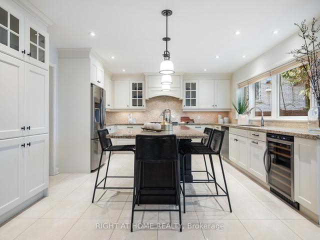 1 The Kingsway, House detached with 6 bedrooms, 4 bathrooms and 7 parking in Toronto ON | Image 34